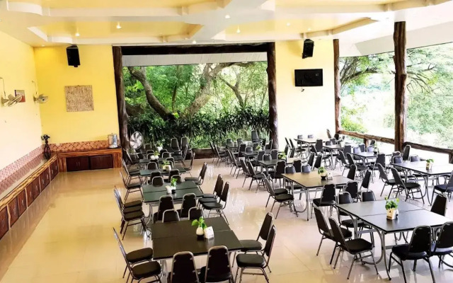 Suanphet Riverview Resort