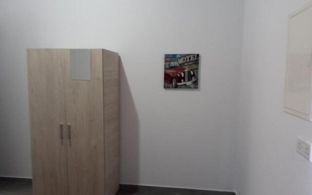 ARIADNIS 3 BEDs apt