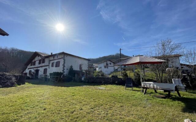 Gîte Hasparren, 4 pièces, 6 personnes - FR-1-384-701