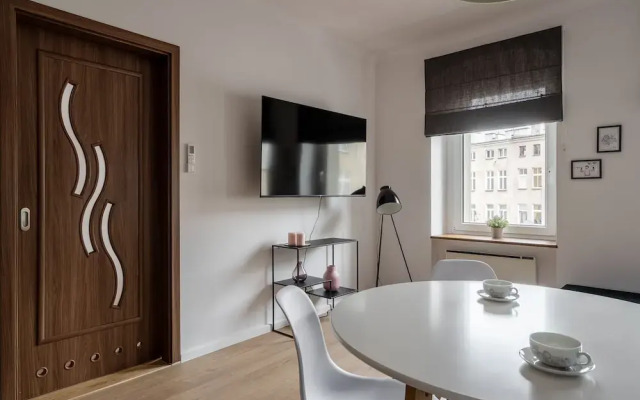 RentPlanet - Apartamenty Cybulskiego