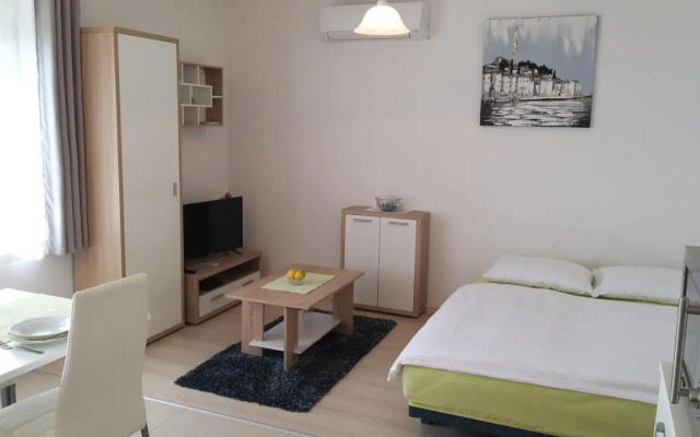 Apartments Turan