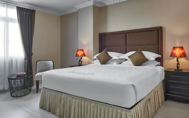 Palace Gate Hotel & Residence By EHM