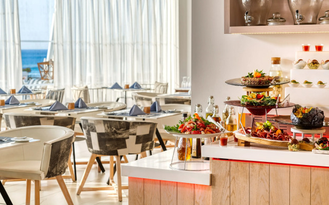 King Jason Protaras - Designed for Adults By Louis Hotels