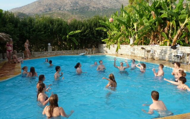 Kaiafas Lake Hotel