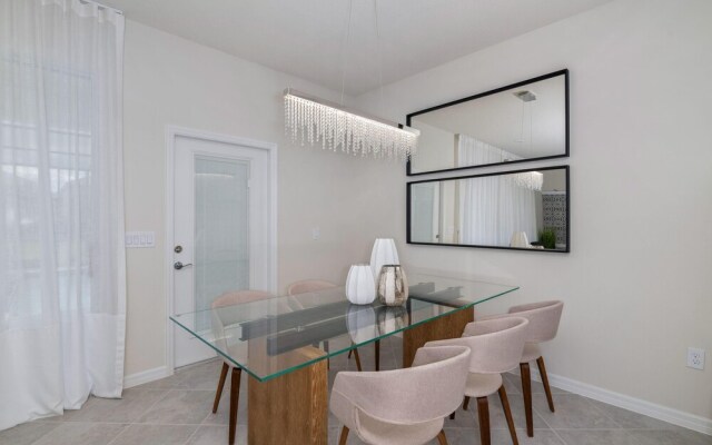 Solterra Resort 7463