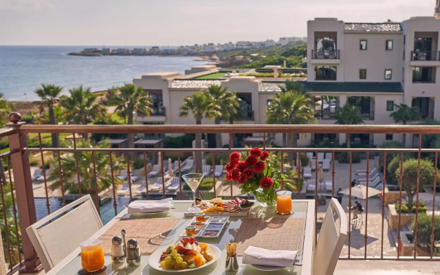 Four Seasons Hotel Tunis