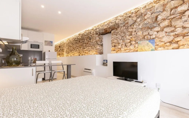 Unik Vacation Studio