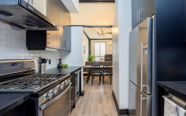 Applewood Suites - The Trinity Loft