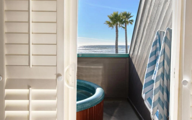 SeaVenture Beach Hotel