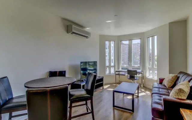 Apartment in Portland's Cultural Dist.
