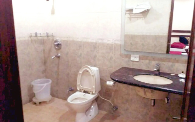 Hotel Maharaja Residency