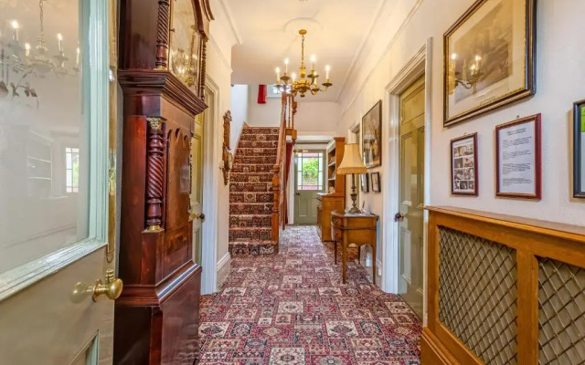 Banbury Cross B&B