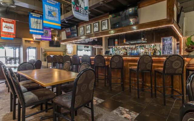 Holiday Inn Louisville-north (clarksville)