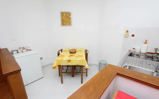 Apartments Mitton