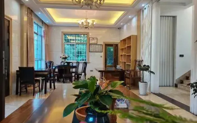 Le Pavillon Éternel Hotel (Tiantai Shan Big Waterfall)