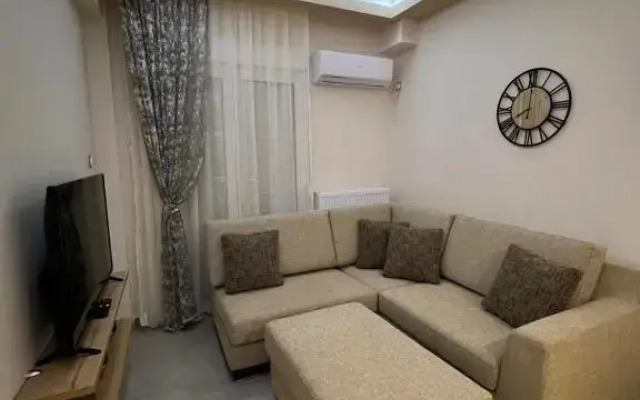 Kozani Home 01