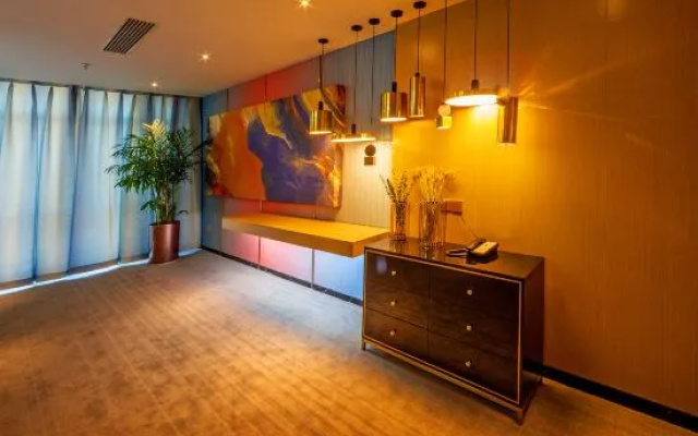 Aiston Courtyard Hotel (World Window & Radio and Television Center Branch, Changsha) – Guest Rooms – Changsha
