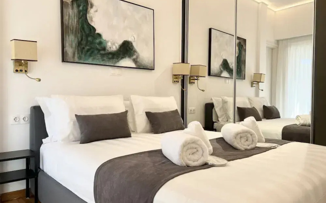 Acropolis Golden View Penthouse