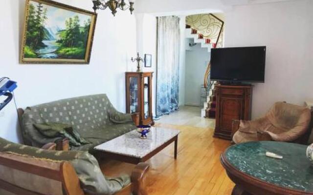 Apartament Balakhvani