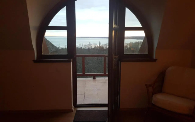 Villa Kőrózsa Vendégház Tihany
