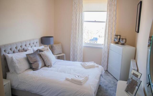 Lexington Apartments