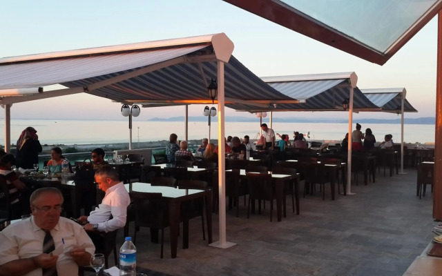 Diapolis Hotel