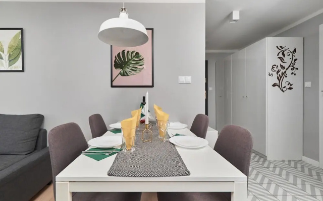 Apartment Kotlarska Centrum by Renters
