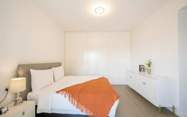 Tyms 3BR 2BA Apt Novel Garden Metro