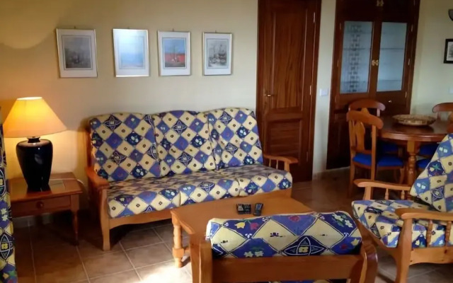 Apartamentos El Charcon