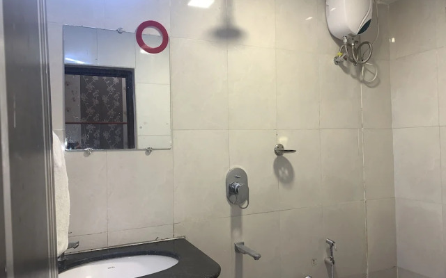 JK Rooms 148 Hotel Rahul Palace
