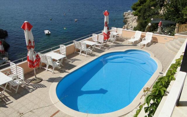 Apartmani Tepli Bok