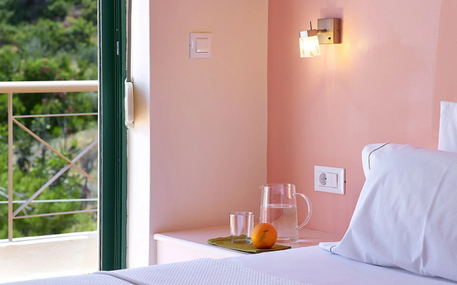 Bella Vista Hotel by Checkin