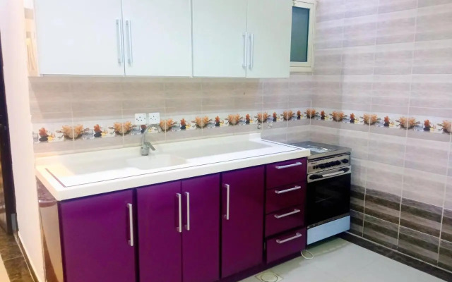 Evan Suites