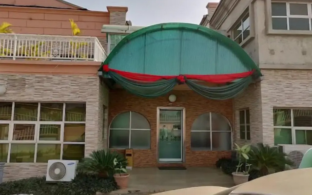 Bliss World Hotel
