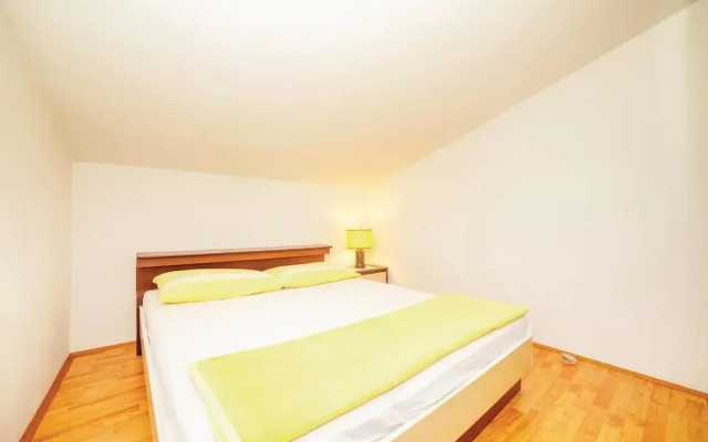 Stunning Home in Crikvenica With Wifi and 2 Bedrooms