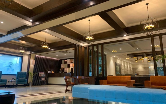 Royale Sarovar Portico Agra – Lobby – Agra