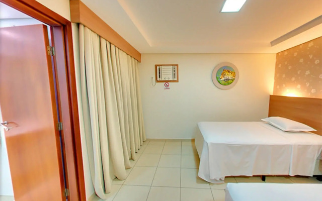 Amazon Plaza Hotel