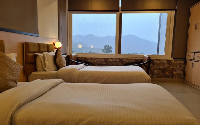 Hotel Rajpur Heights