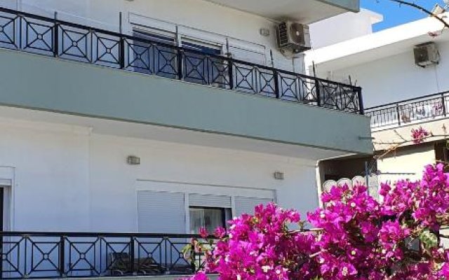 Rodos Beach Apartment 33