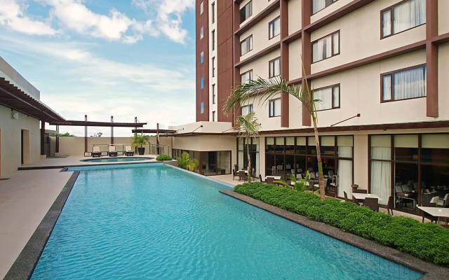 Seda Centrio - Newly Renovated