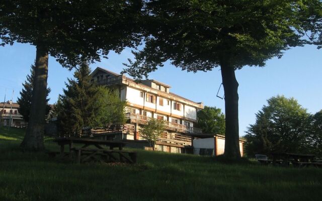 Albergo Rifugio Monte Cucco