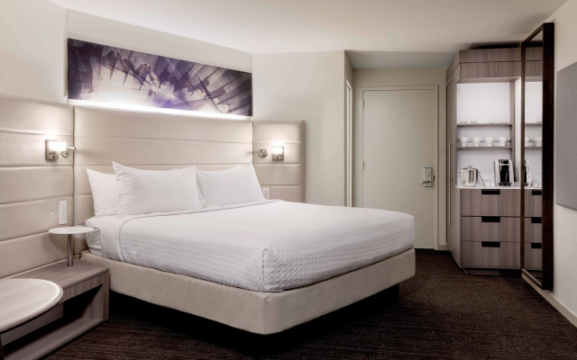 Отель Peachtree Midtown Atlanta