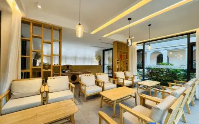Lanshan Cloud Lodge · Private Hot Spring Garden