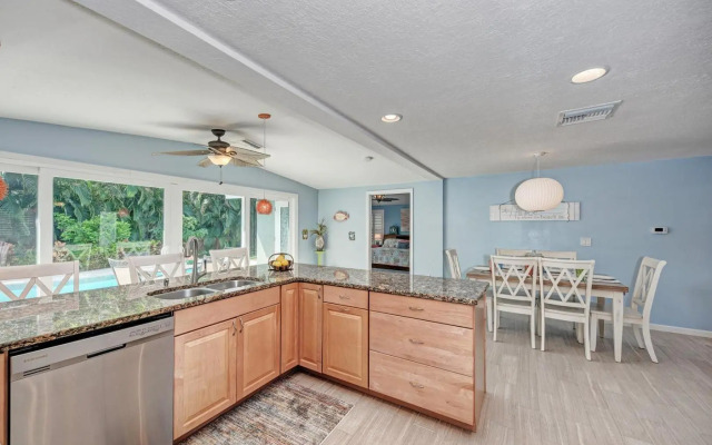 Island Getaway - 205 - 56th