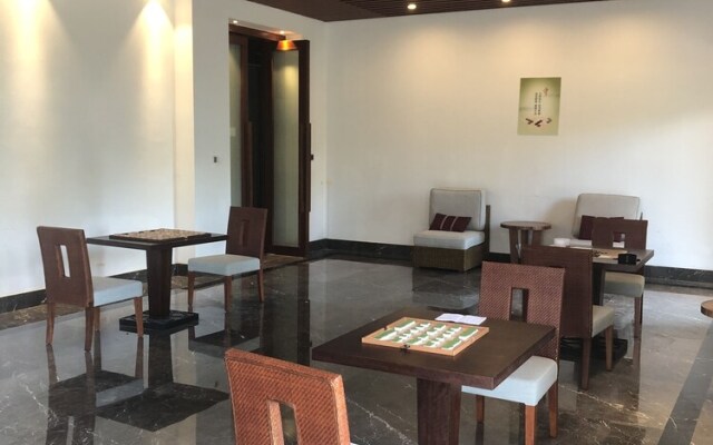wanningnanyanwanhaiyabieshuhotel