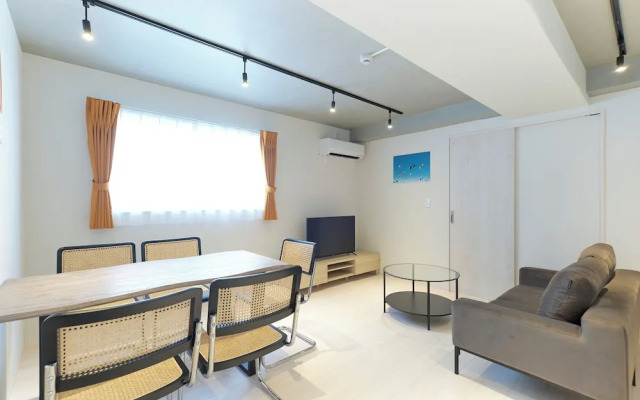 River Residence BOTAN