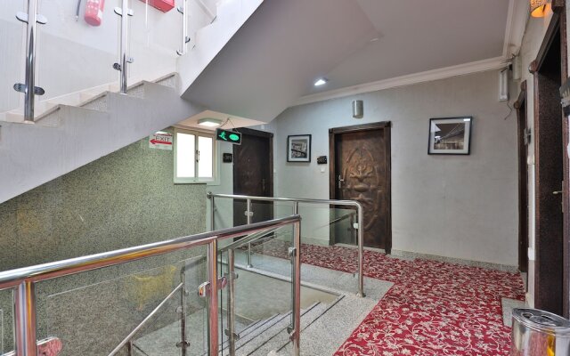 OYO 268 Durrat Alamaken Furnished Apts