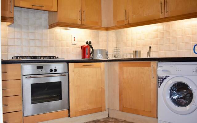 Bright 3 Bedroom House In Central Dublin