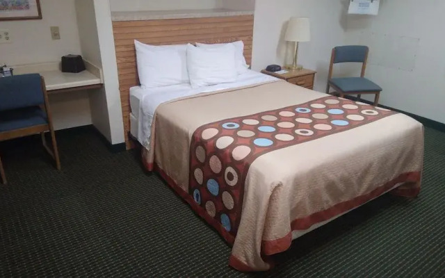 Wautoma Inn