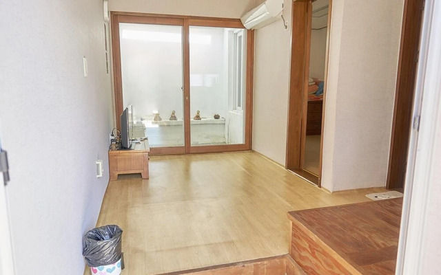 Busan Banggabangga Guest House